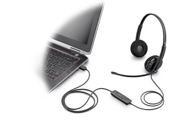 Fone de Ouvido Headset Mono-auricular Plantronics Blackwire C3210 - USB