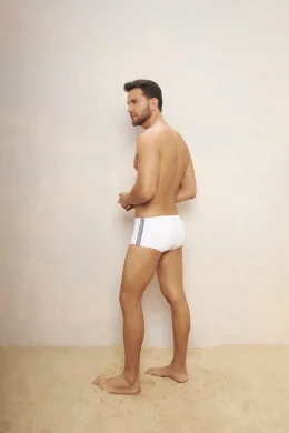 SUNGA COM DETALHE LATERAL