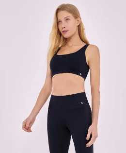 TOP HYPER FRENTE E COSTAS PRETO