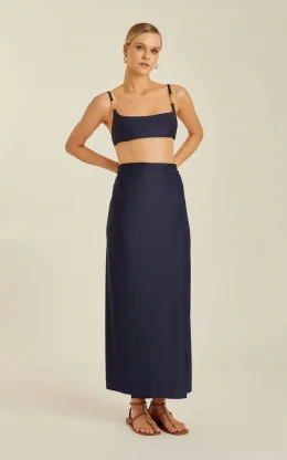 TOP CAMISETA DETALHE ESCUNA