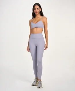 LEGGING BOLSOS LATERAIS COM LAPELA CINZA SUAVE