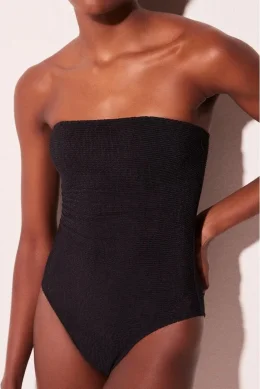 MAIO FAIXA LAGOA PRETO TEXTURA