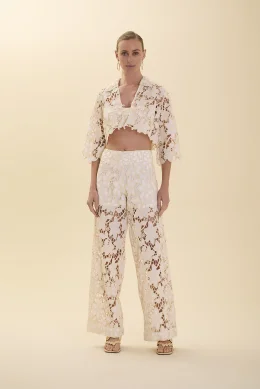 SEMI CROPPED DE MANGAS OFF WHITE