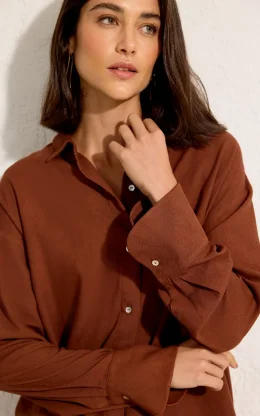 CAMISA COMFORT NEW MARROM CAPUCCINO