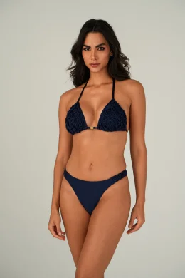 Top Triangulo c/ bojo Macrame LUAMORENA