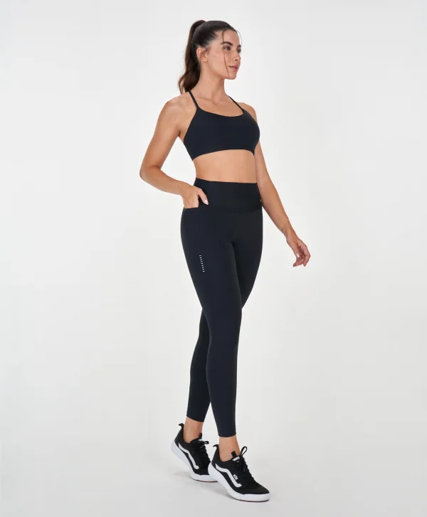 LEGGING COM REFLETIVOS E BOLSO PRETO