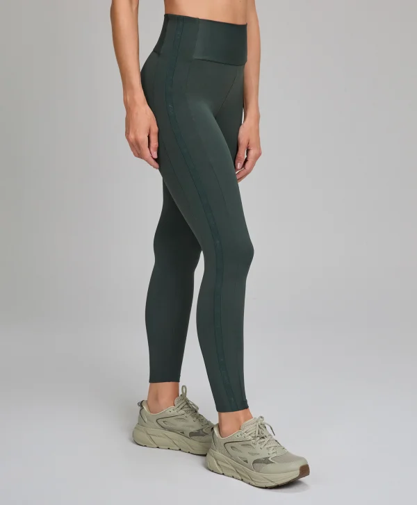 LEGGING BOLSOS LATERAIS E REFLETIVOS VERDE ESCURO