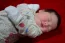 Beb Ayumi, dos papais Elaine Cecilia e Emerson Marcos. Foto 1