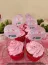 Radioterapia do Hospital Unimed Bauru celebra Outubro Rosa com flores e cupcakes para os pacientes. Foto 4