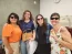 As colaboradoras curtindo os presentes recebidos da diretoria pelo tempo de casa
