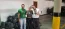 Colaboradores da Unimed Bauru arrecadam uma tonelada de agasalhos e rao na primeira etapa da gincana. Foto 6