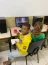 Programa Flix, da Unimed Bauru, entrega uniformes para os novos alunos. Foto 7