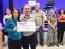 Marcus Vinicius Marques entrega cheque simblico a entidade assistencial de Bauru