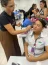 Hospital Unimed Bauru promove aes do Outubro Rosa com dia de beleza e entrega de brindes de maquiagem. Foto 35