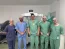 Da esquerda para a direita aparece a enfermeira Nayara Franciele Domingues Simeo e os mdicos Matheus de Almeida Moreira da Silva, Alberto Sergio Braud Sanches(o cirurgio instrutor ), Rafael Del Ciampo e Lucas Penna Rocha