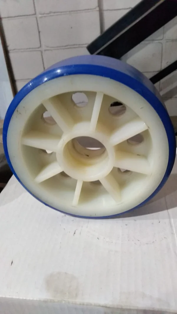 Roda Direcional Nylon/PU 173 x 60