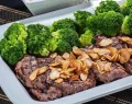 Filé Mignon com Brócolis 2 Pessoas Filé Mignon com Brócolis 2 Pessoas