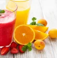 Suco de Laranja Com Morango Suco de Laranja Com Morango