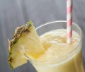 Suco de Abacaxi com Hortelã e Gengibre Suco de Abacaxi com Hortelã e Gengibre