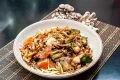 1/2 Yakisoba de Cogumelos 1/2 Yakisoba de Cogumelos