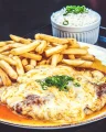 Opção 04: Pê-Efe Tayu 02: Frango à parmegiana