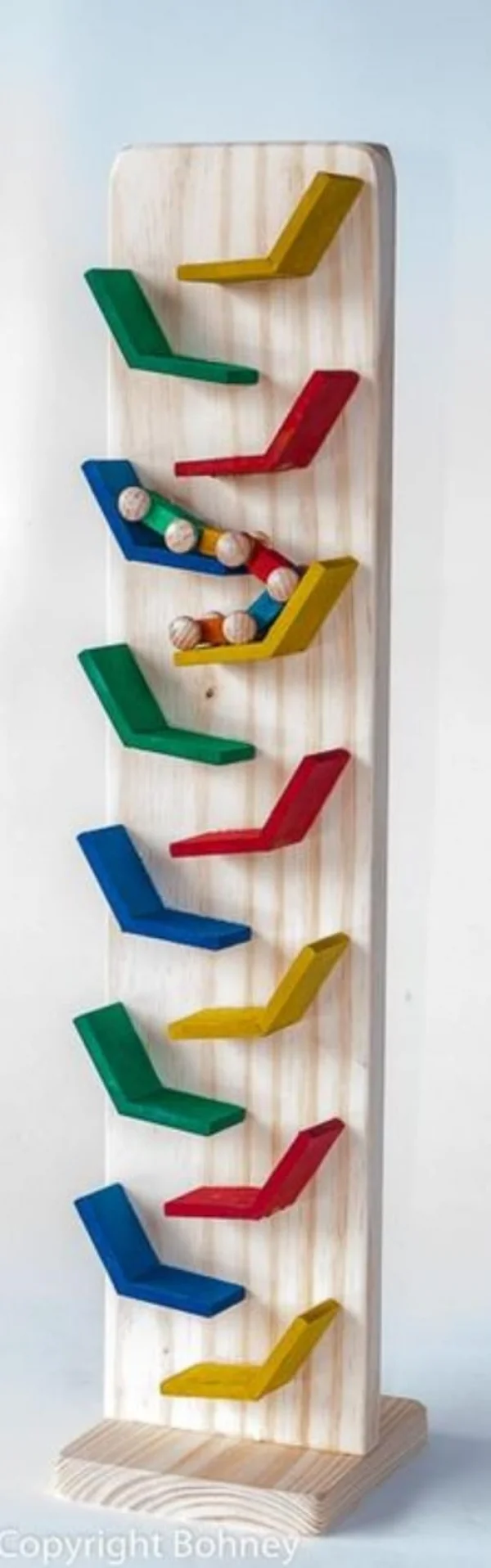 ZIG-ZAG