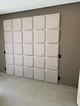 MDULO 0,40 x 0,40 - Placa Estofada Linho Champanhe / Medida total: 2,00 x 2,00