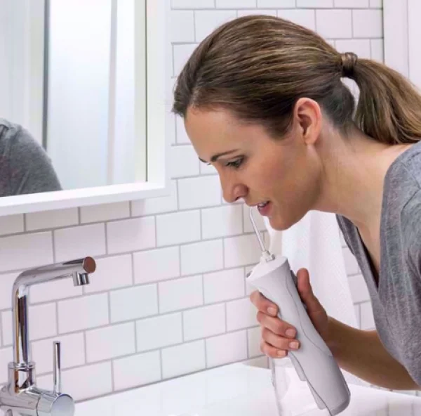 Waterpik Irrigador Oral Plus Portatil Wp450b Bivolt - Waterpik