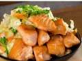 Teppan Yaki de Salmão com Yakimeshi Teppan Yaki de Salmão com Yakimeshi