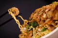 Yakisoba de camarão - 1,2 kg Yakisoba de camarão - 1,2 kg