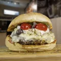 Infame - Queijo Brie e Magerico - O Burger que Vai Deixar Fama