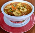 SOPA DE CAPELETTI COM LEGUMES E CARNE