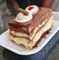 BOLO MIX DOCE DE LEITE E CHOCOLATE BRANCO BOLO MIX DOCE DE LEITE E CHOCOLATE BRANCO