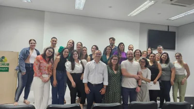 CEHUB REALIZA CAPACITAO MDICA INOVADORA SOBRE AULA DE VIGILNCIA DE QUADRIL NA PARALISIA CEREBRAL