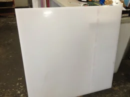 Chapa Acrilica Colorida Branca Leitosa 49cmx49cm Esp. 10,0mm