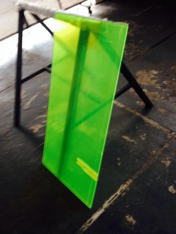 Chapa Acrilica Colorida Verde Fluorescente 50x50cm Esp. 3,0mm