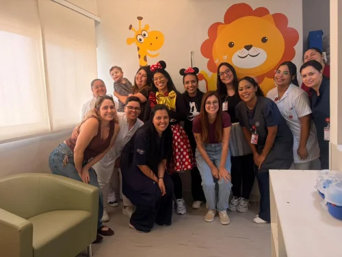 Hospital Beneficência Portuguesa de Bauru encanta pequenos pacientes com presentes no Dia das Crianças