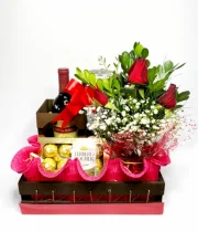 SUPORTE DE VINHO COM ROSAS