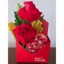 CAIXA COM ROSAS (TRUFAS)