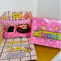 CAIXA SUPRESA ANIVERSRIO 01