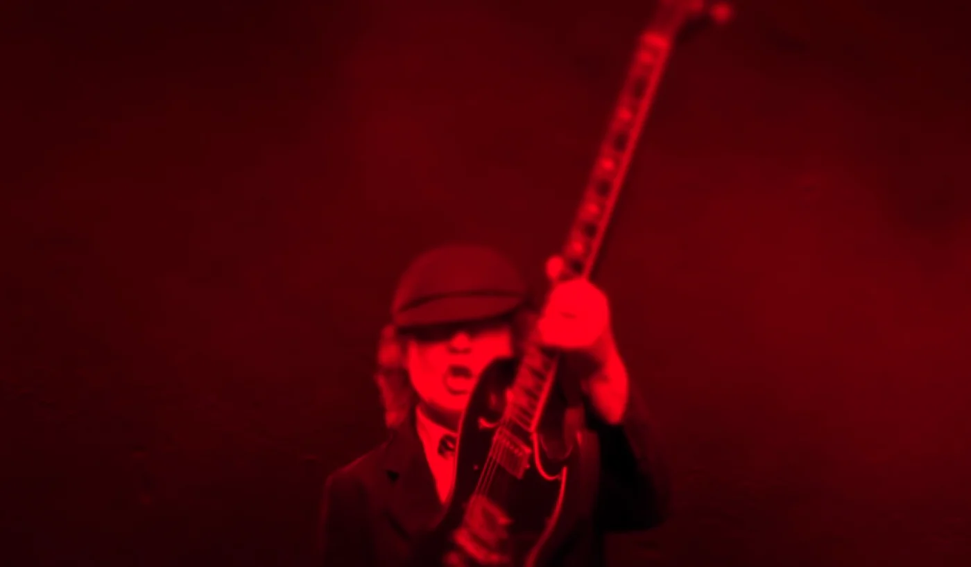 AC/DC lana videoclipe de “Shot In The Dark” na manh desta segunda-feira
