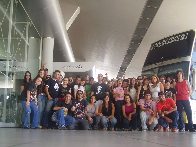 Fãs de Bauru fazem excursão para o show do Aerosmith