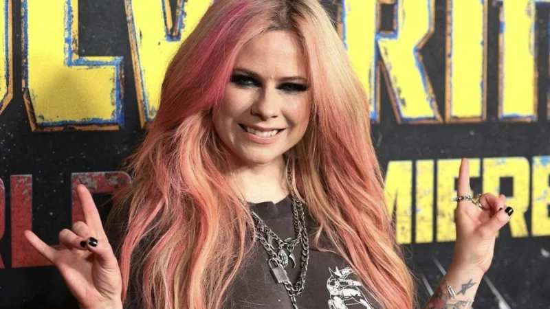 Avril Lavigne Volta ao Brasil em 2025 com Turn "Greatest Hits"