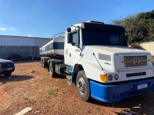 imagem do produto Caminho Cavalo Mecnico Mercedes Benz 1634 4x2Ano 2004