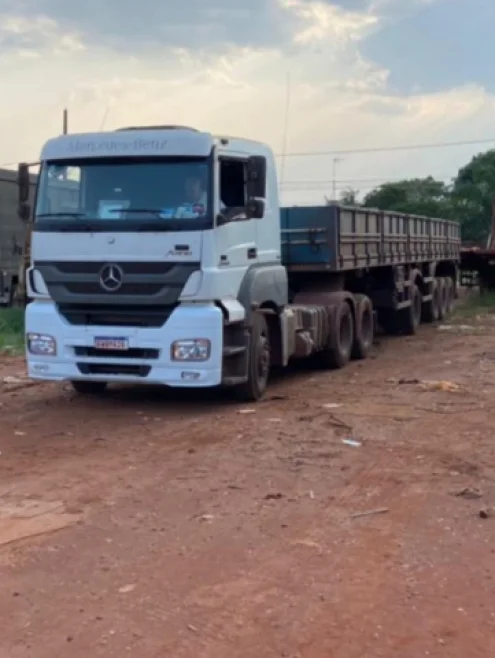 imagem do produto Conjunto Caminho Cavalo Mecnico Mercedes Benz Axor 2544 Ano 2014