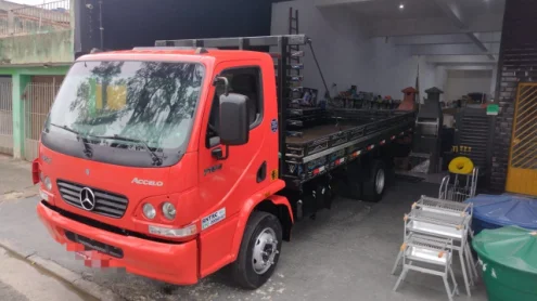 imagem do produto Caminhão Mercedes Benz Accelo 715c 4x2 Ano 2006