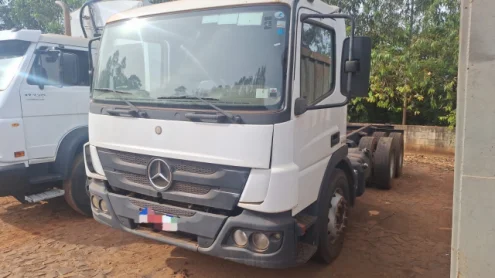 imagem do produto Caminhão Mercedes Benz 1729 no Chassis 6x2 Ano 2016