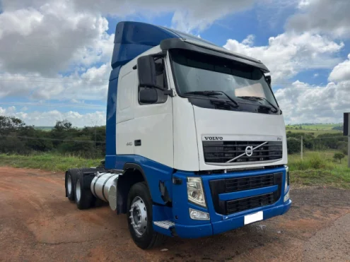 imagem do produto Caminhão Cavalo Mecânico Volvo FH440 Ano 2011