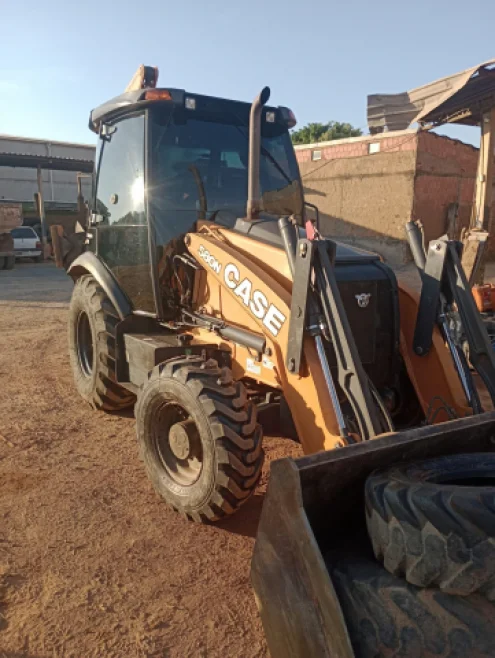 imagem do produto Retro Escavadeira Case 580N 4x4 Ano 2023