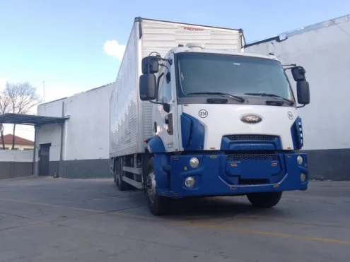 imagem do produto Caminhão Baú Ford Cargo 2429 6x2 Ano 2017